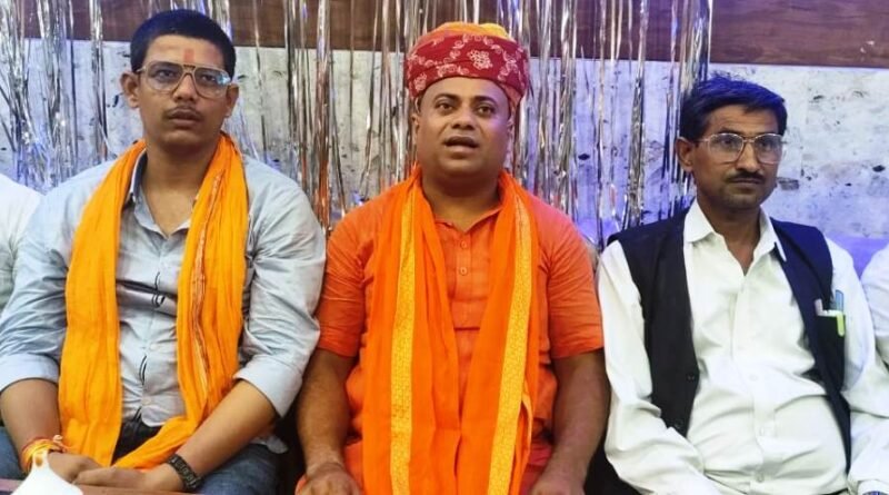 जेहादी मानसिकता के लोग कर रहे हैं मेरे विरूद्ध षड़यंत्र- अखिलेश सिंह
